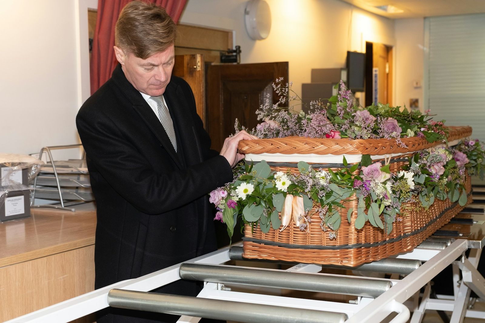 Funerals image