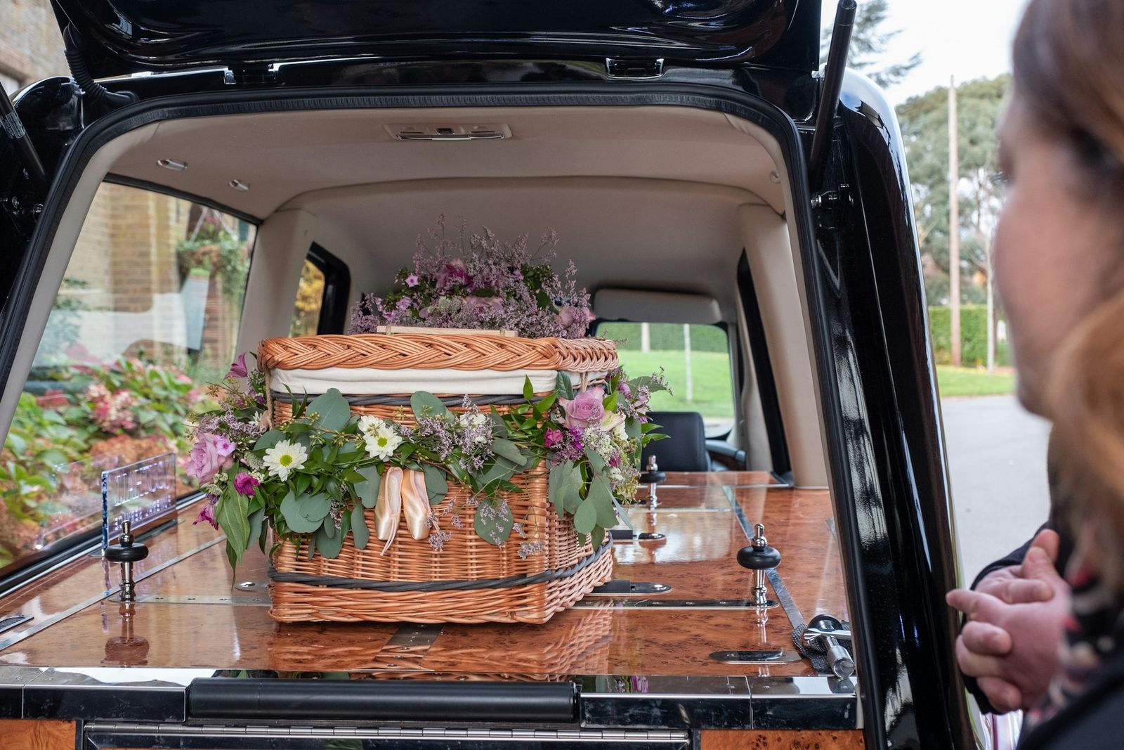 Funerals image